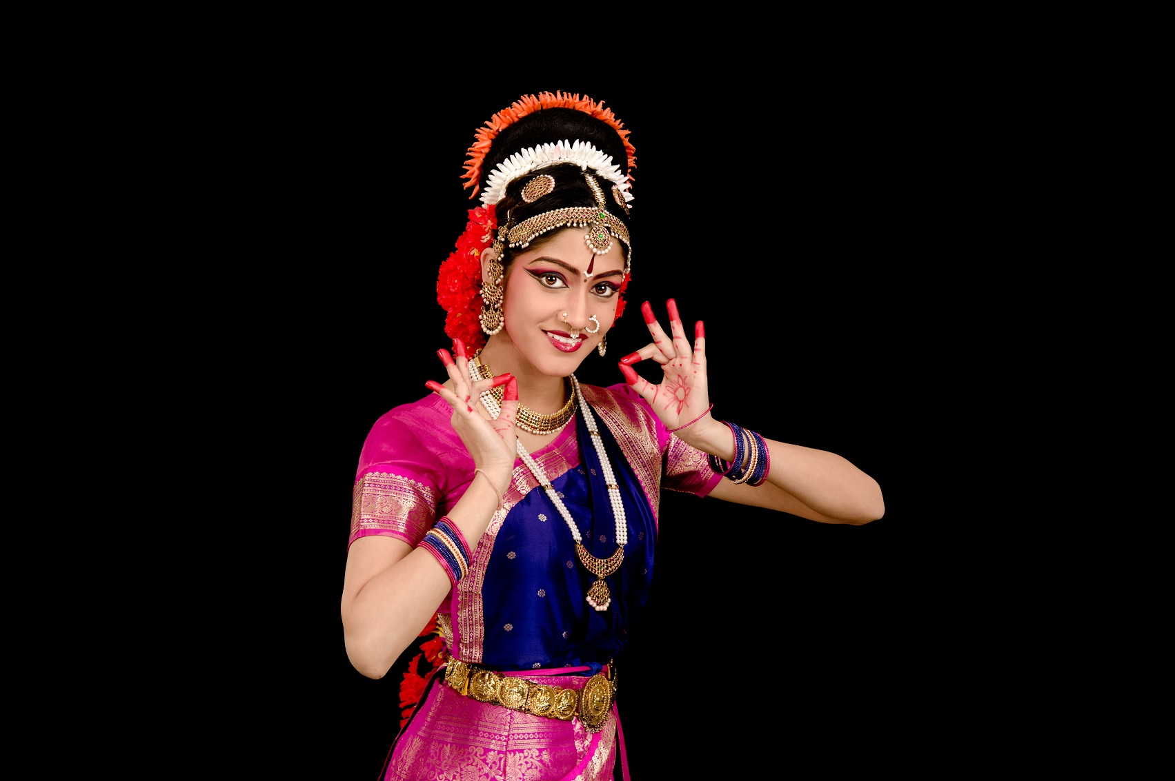 Kuchipudi Manju Warrier | Indian classical dancer, Dance photography,  Indian classical dance